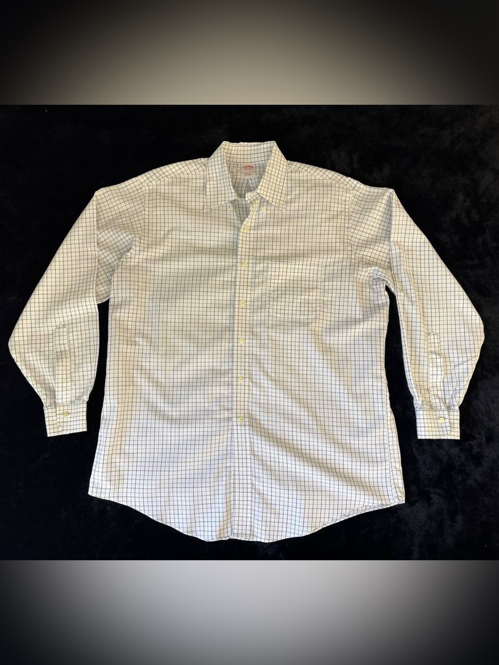 Brooks Brothers Dress Shirt Mens 16.5 White Blue Check Traditional Fit Non Iron
